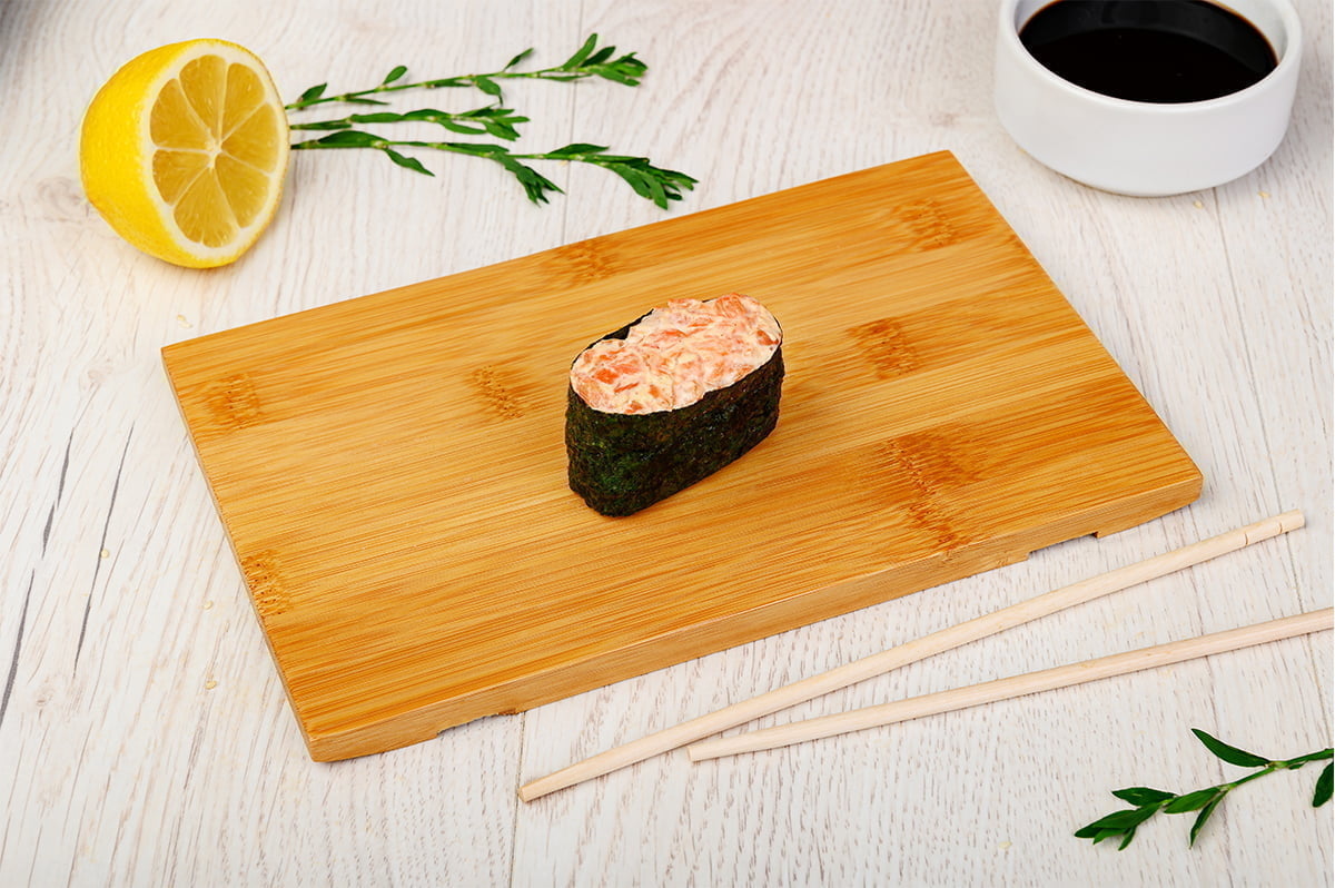 картинка Спайси суши с мидиями от магазина Sushi-Love